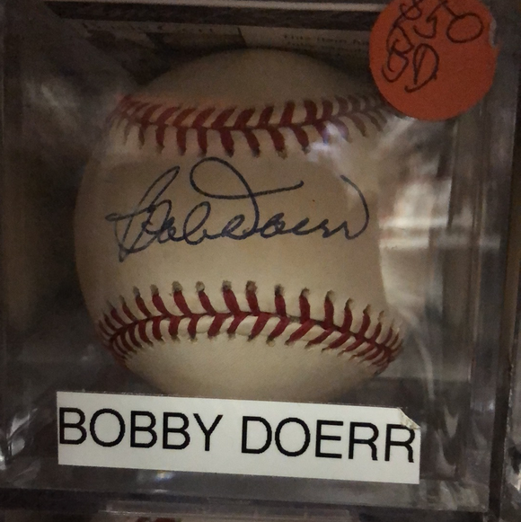 Bobby Doerr autographed MLBall - LW Sports