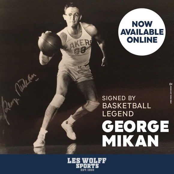George Mikan Autographed 8 x 10 black and white photo