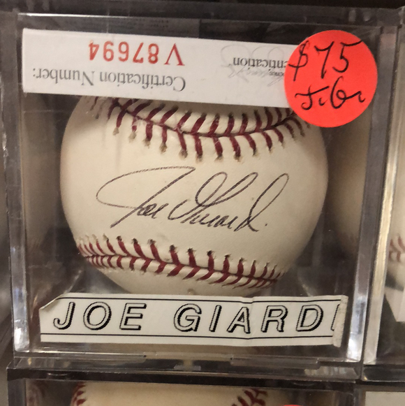 Joe Girardi autographed Major League baseball - LW Sports