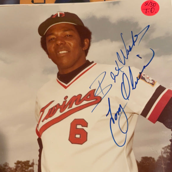 Tony Oliva autographed 8x10 color photo obtained in person