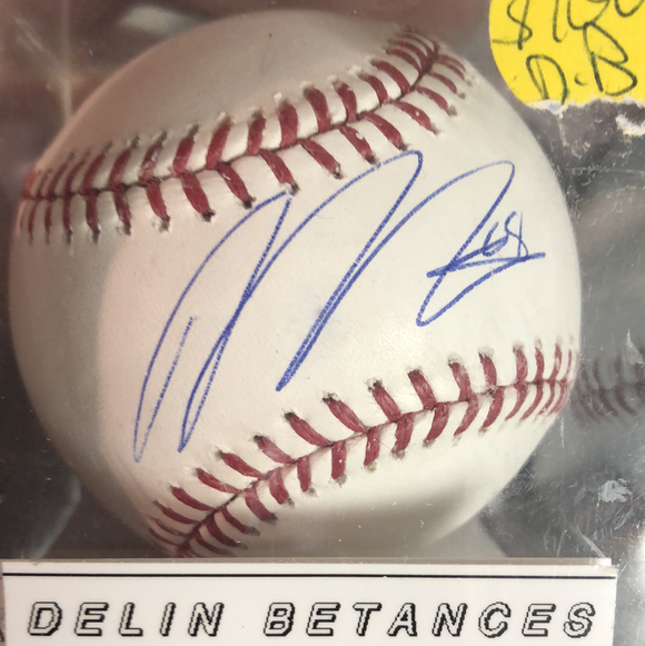 Dellin Betances autographed MLBall - LW Sports