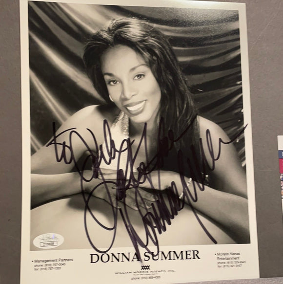Donna Summer autographed 8x10 BxW photo personalized JSA certified