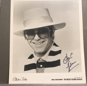 Elton John autographed 8x10 BXW photo JSA certified