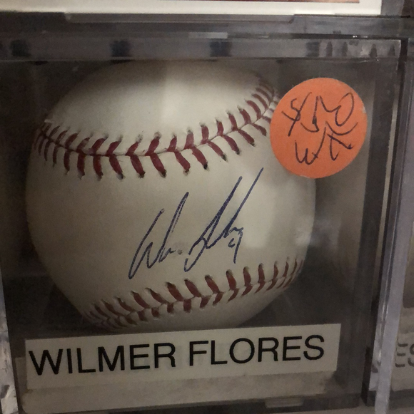 Wilmer Flores autographed MLBall - LW Sports
