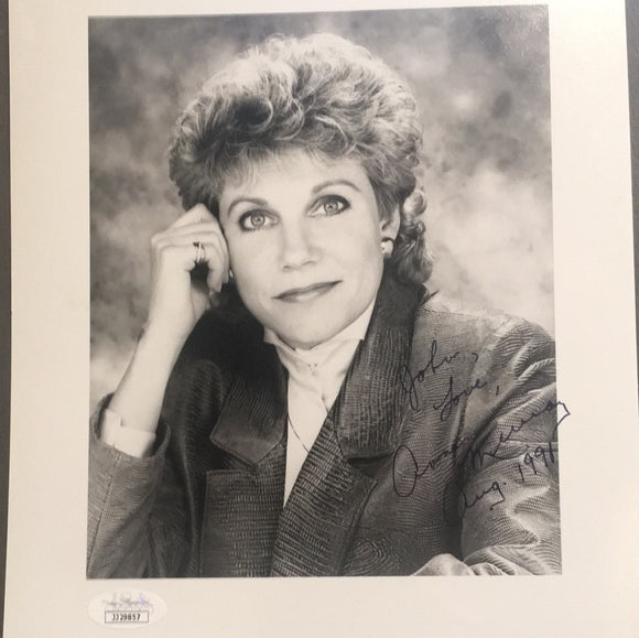 Anne Murray autographed 8x10 BxW photo personalized JSA certified